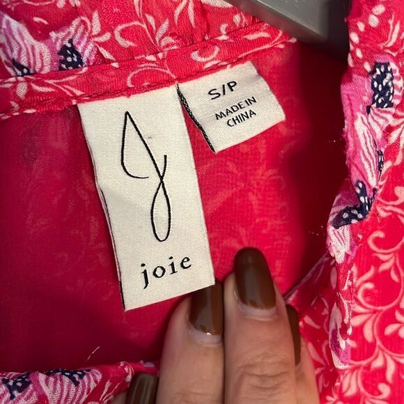 Joie Blouse. Size Small. Pink Floral Mock Neck. - Picture 4 of 7